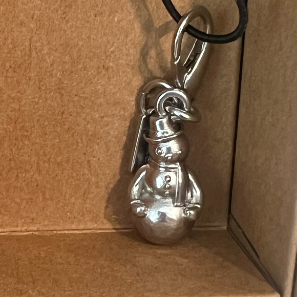 ⛄️🎄CUTE❤️ Coach wristlet Wallet - Picture 3 of 12